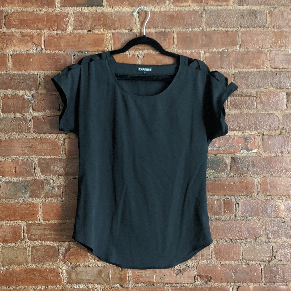 Express Blouse with Shoulder Detail
